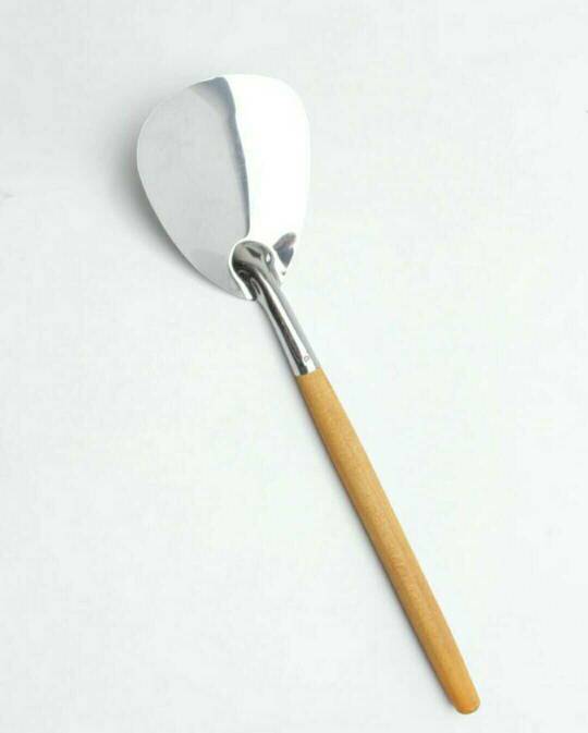 Susuk Penggorengan Gagang Kayu Murah