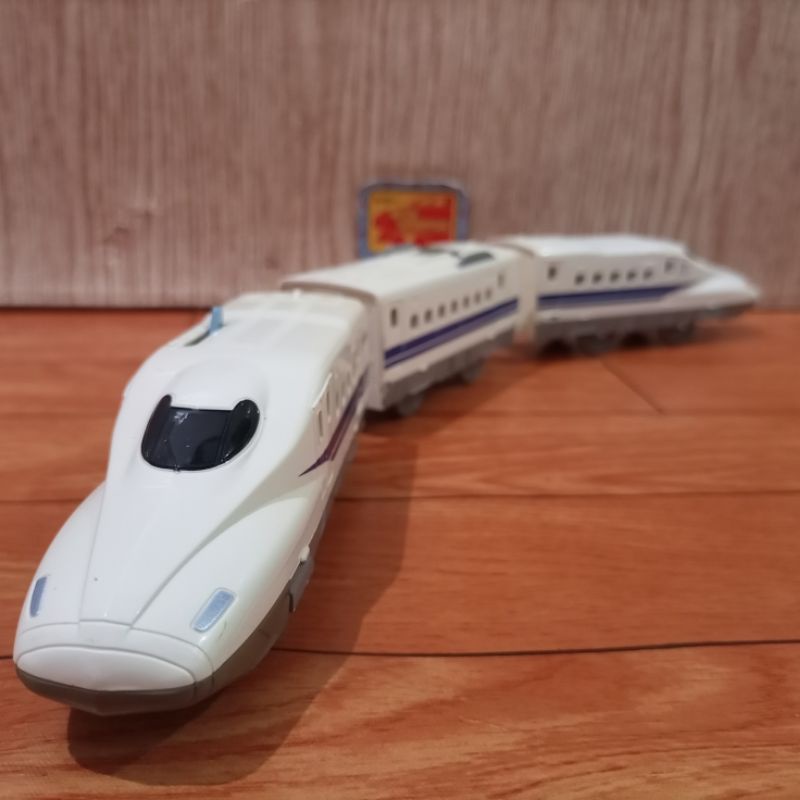 Takara Tomy Plarail Set De Base N700A Shinkansen - Train Pour Enfants