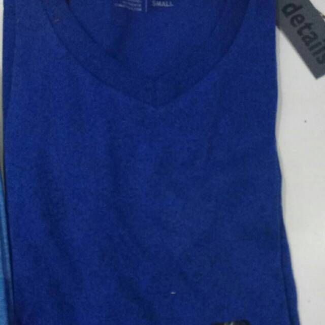 Kaos V Neck by Details size S