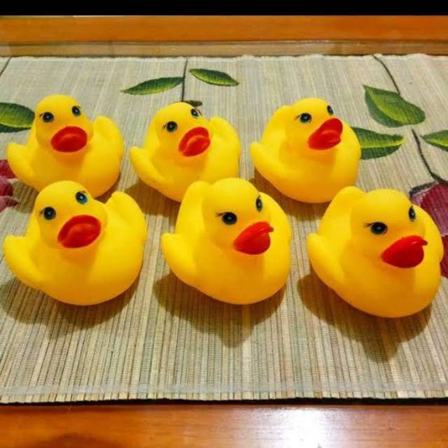 Mainan bebek baby spa - bebek karet bunyi mandi bayi bisa renang