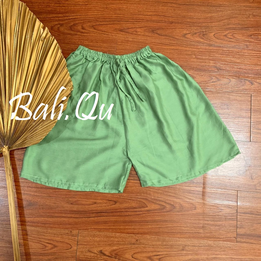 Celana Pendek Polos Jumbo Bali-DUSTY GREEN