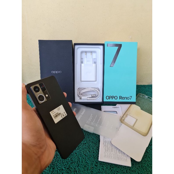 oppo reno 7 8/256 4g second fullset normal