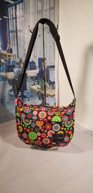 Tas selempang tas slingbag tas sandang/tas slempang