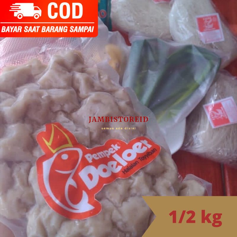 

(JAMBISTOREID) Paket Tekwan Cemplung Frozen Doeloer Lengkap Dengan Bumbu Setengah Kilo Makanan Jambi