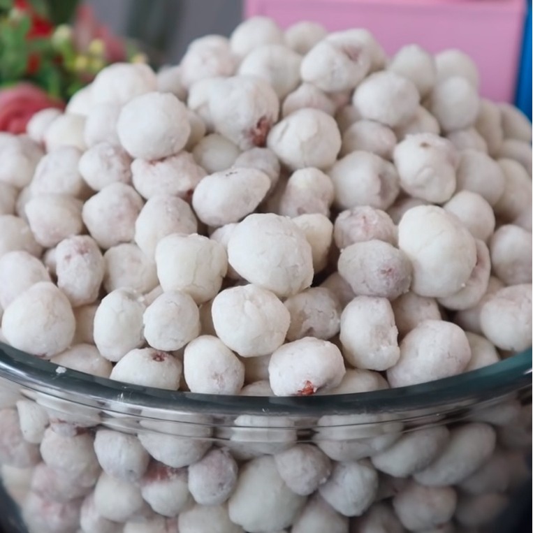 

Ilan dihyah shop Kacang Atom 1kg Sukro Kacang Tanah Renyah kacang garing