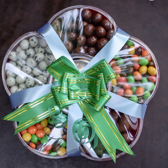 

Coklat toples bunga
