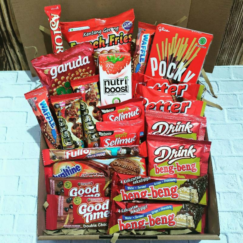 

Bucket Snack/ Hampers Box Snack / bouqet box