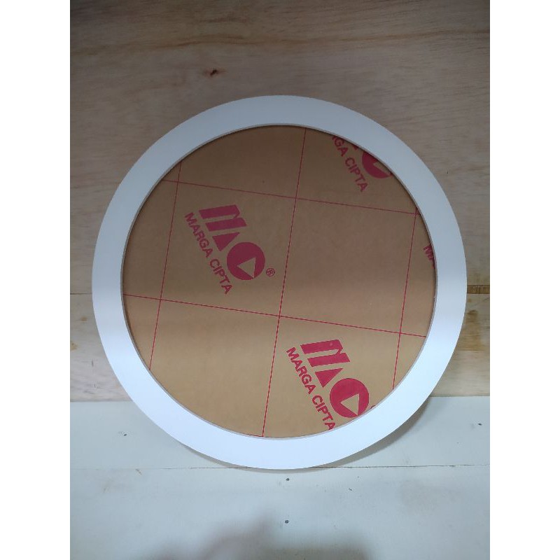 Pigora Mahar Bulat D30 Putih frame Akrilik Triplek