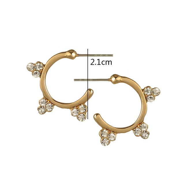 LRC Anting Tusuk Fashion Semi-circular Curved 3 Rhinestone Sun Flower Earrings F5932XX