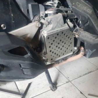 COBER TUTUP RADIATOR VARIO 125 150