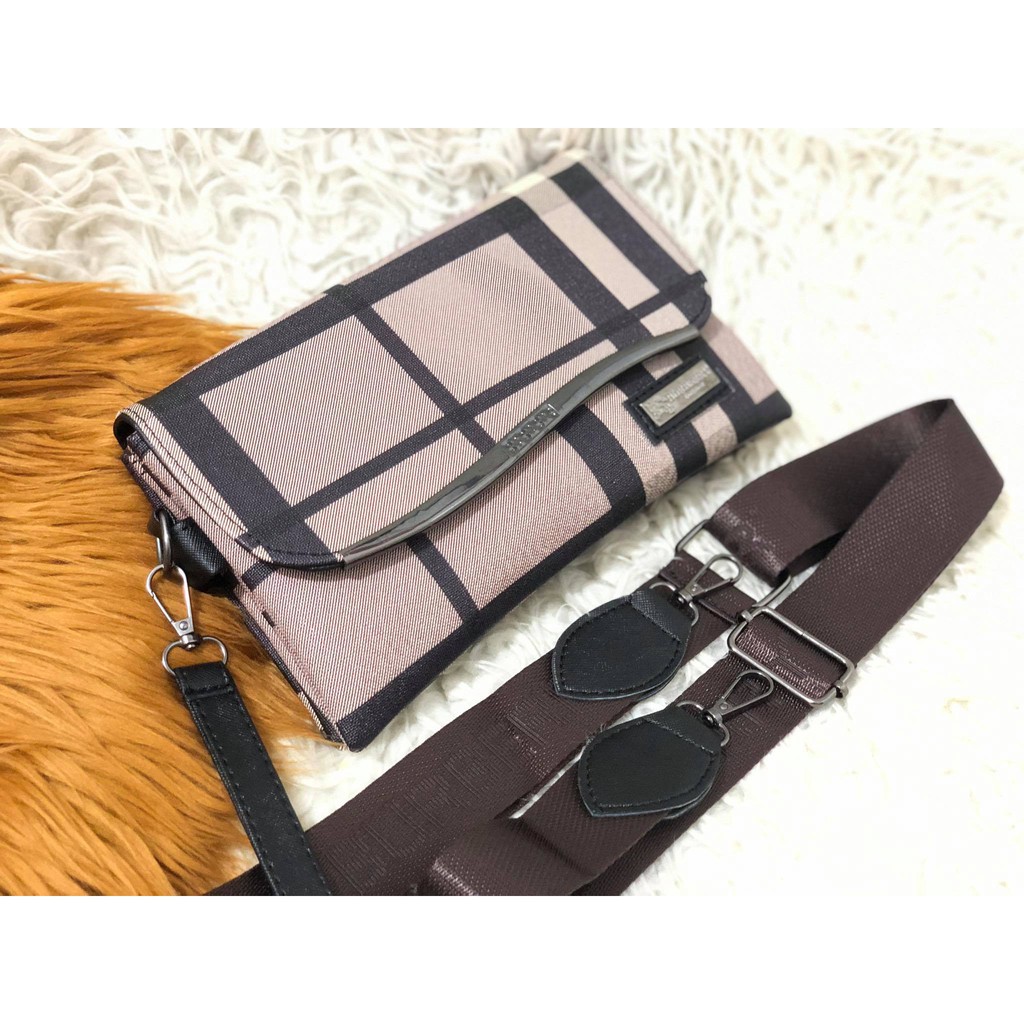 TAS SLEMPANG BURBERRY BEHEL S BAHAN WATERPROFF 3 RUANG IMPORT BATAM 8120