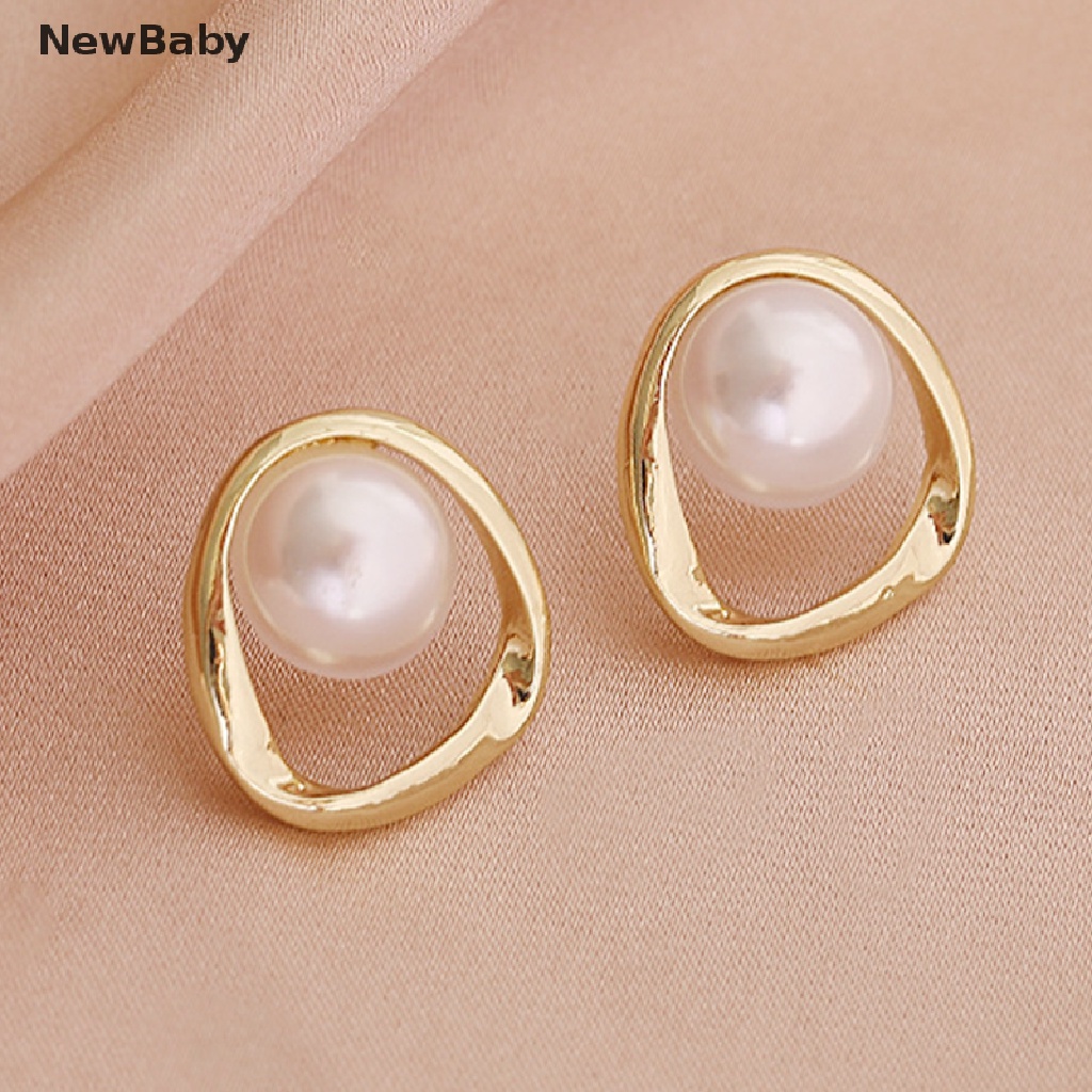 Anting Stud Bentuk Bulat Aksen Mutiara Imitasi Untuk Wanita