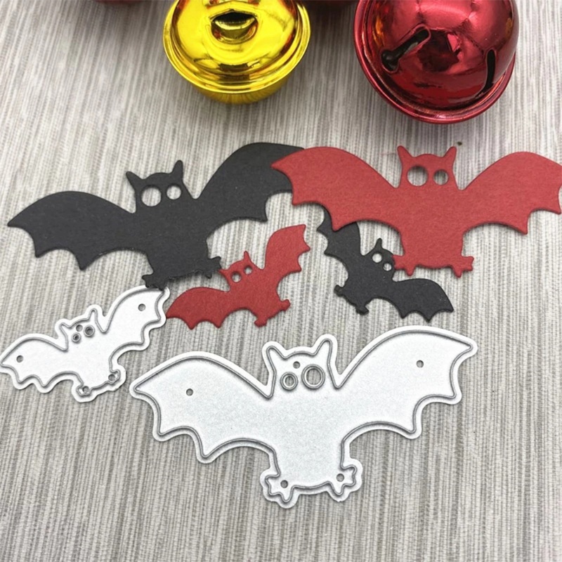 Cetakan Stensil Cutting Dies Motif Kelelawar Halloween 3D Bahan Metal Untuk Scrapbook / Craft DIY