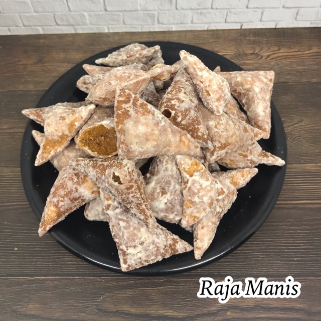 

Oleh-oleh Medan Kue Raja Manis isi 12 bks