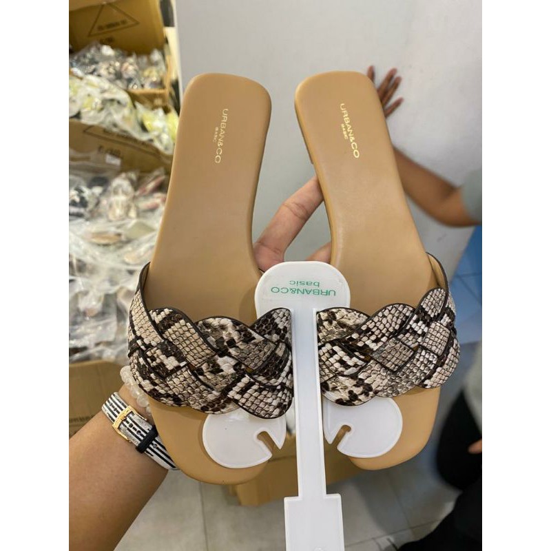 SANDAL SELOP URBAN N CO MONNA (SALE)