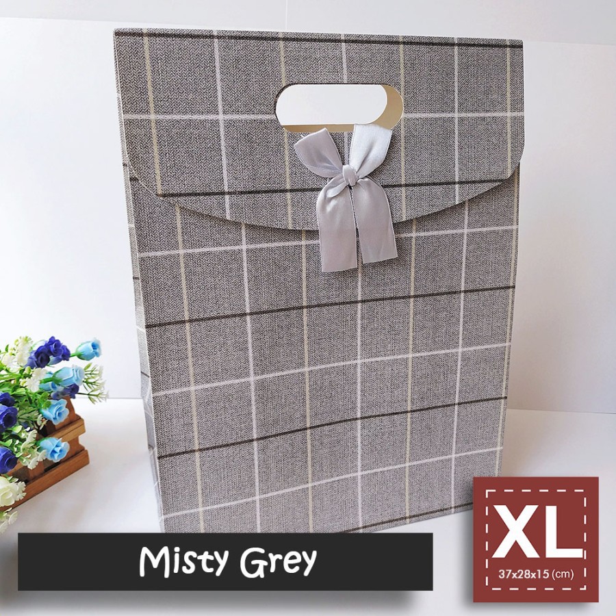 

Paper Bag Motif Ukuran XL / Tas Kertas Kado - PLAID & THE TOUCH