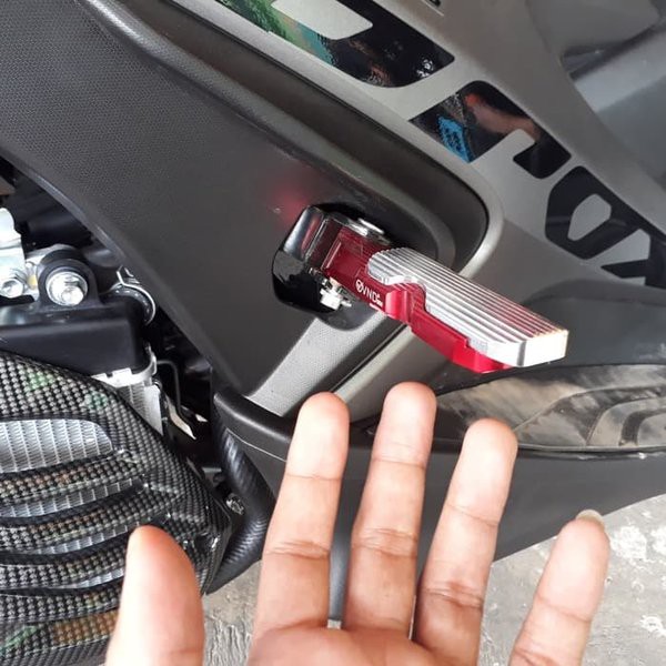 Foot Step Nmax Cnc Injakan Pijakan Kaki Nmax Footstep Yamaha Nmax belakang Cnc