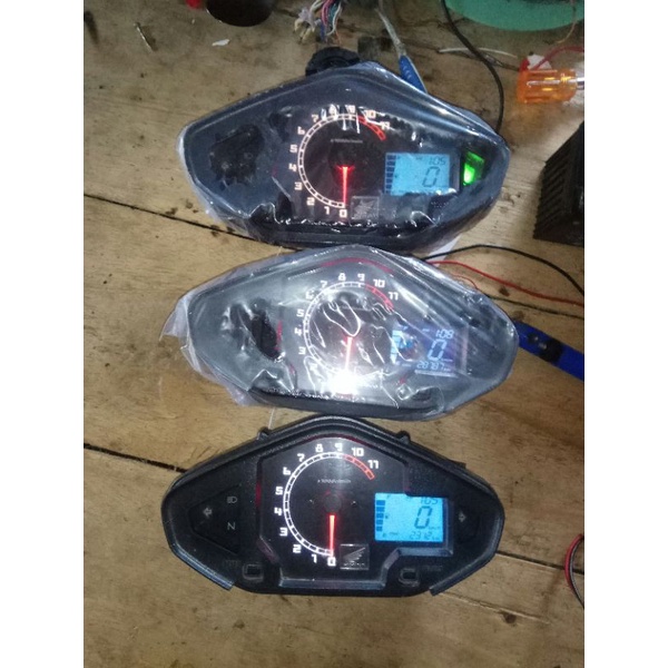 Jual Speedometer Megapro monoshock original Indonesia