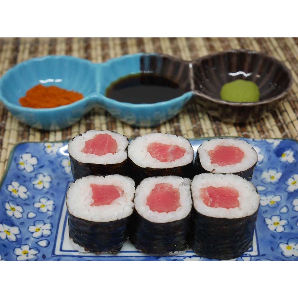 

TUNA MAKI