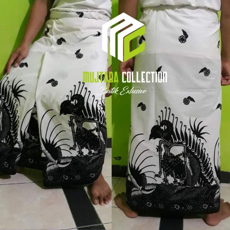 sarung wayang putih
