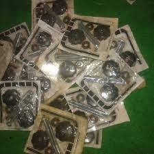 BAUT TEMPONG / BAUT KEMPOL BELAKANG YAMAHA V75 V80 (1 SET)