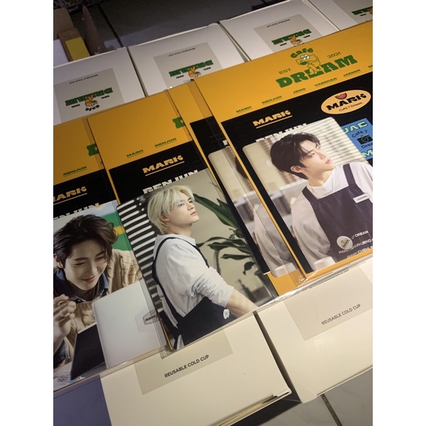 READY STOCK MD CAFE 7 DREAM REUSABLE CUP TUMBLER LUGGAGE STICKER SET