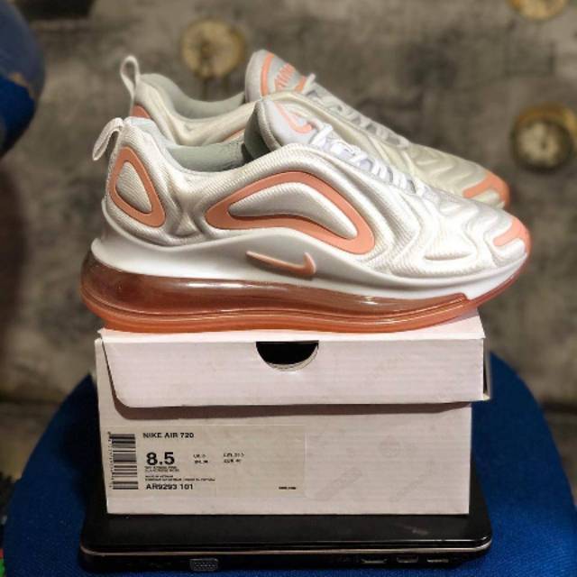 Sepatu Nike Air Max 720 White Rose Pink