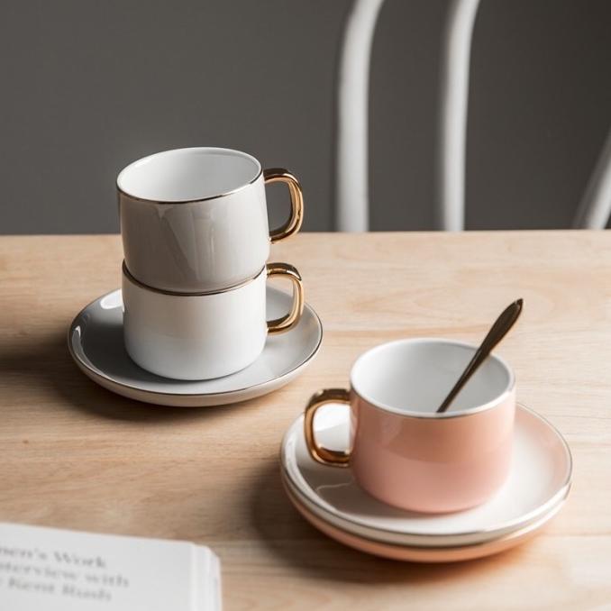 Mug Set Gold Ceramic / Gift Set Keramik / Set Gelas Piring Sendok Gold