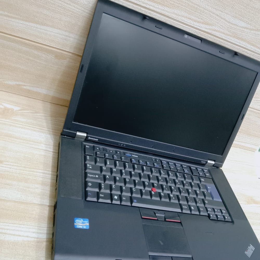 LENOVO THINKPAD T520 INTEL CORE i3 GEN 4TH RAM 4GB HDD 500GB