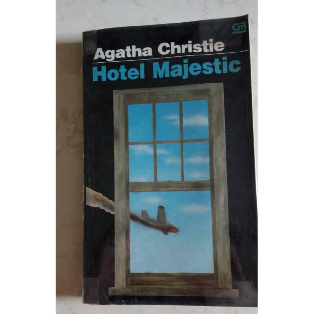 Novel bekas agatha christie. Hotek Majestic