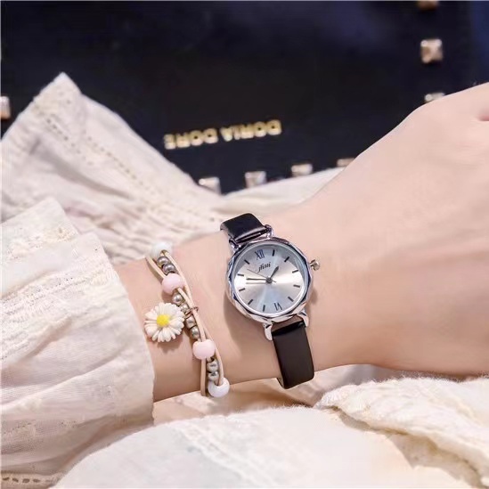 Jam Tangan Casual Wanita Kecil Strap Pu Dial Bulat Romawi Korean Import