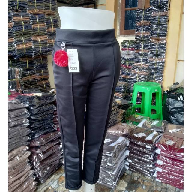 celana scuba pompom (COD)  celana terbaru material scuba