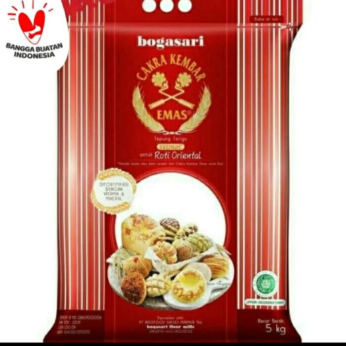 

Tepung cakra kembar emas bogasari premium oriental 5 kg