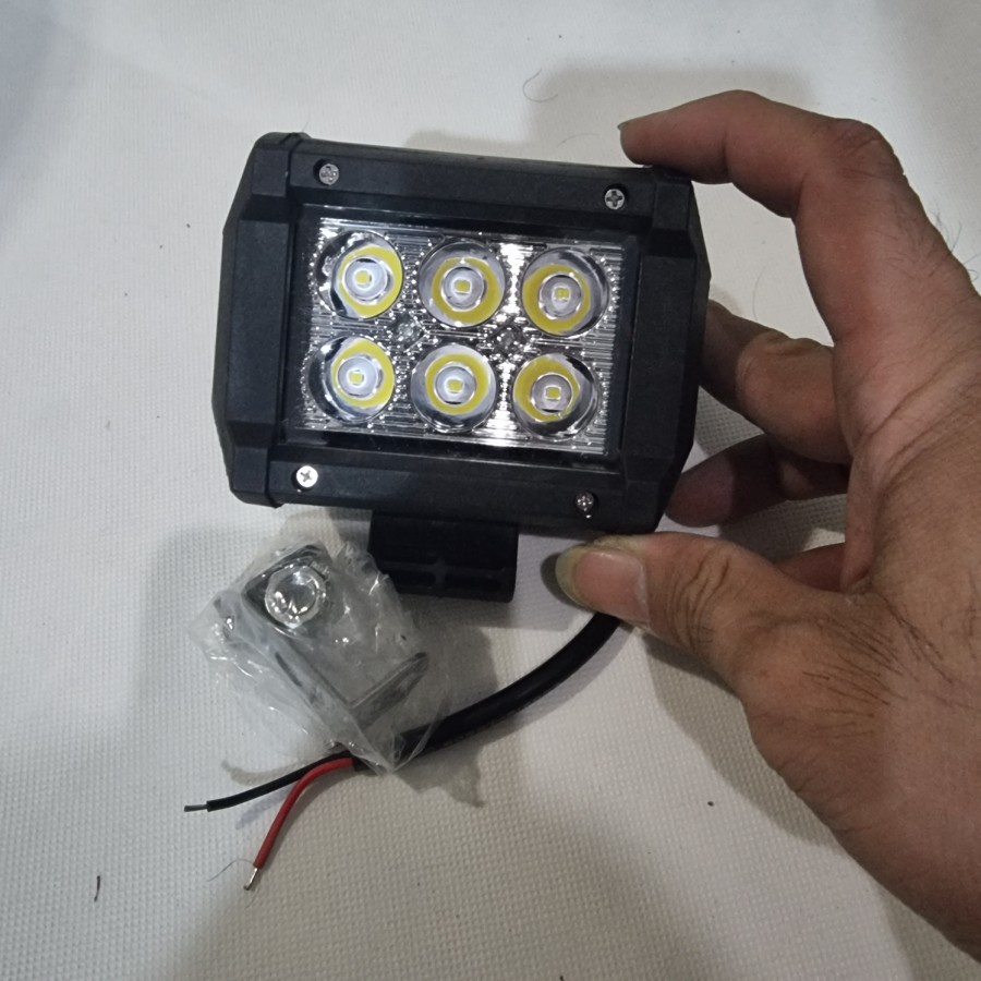 Lampu Tembak Sorot LED Cree 18W 6 Mata 12V LED Spot Light Work Light