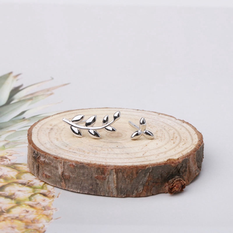 Exquisite Bright Anting Tusuk Asimetris Sterling Silver 925 Model Ranting Daun Zaitun Hypoallergenic Untuk Wanita
