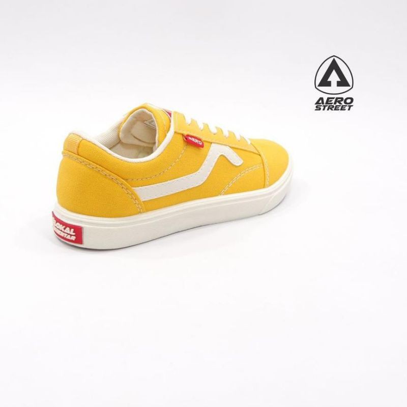 Sepatu Aerostreet Massive