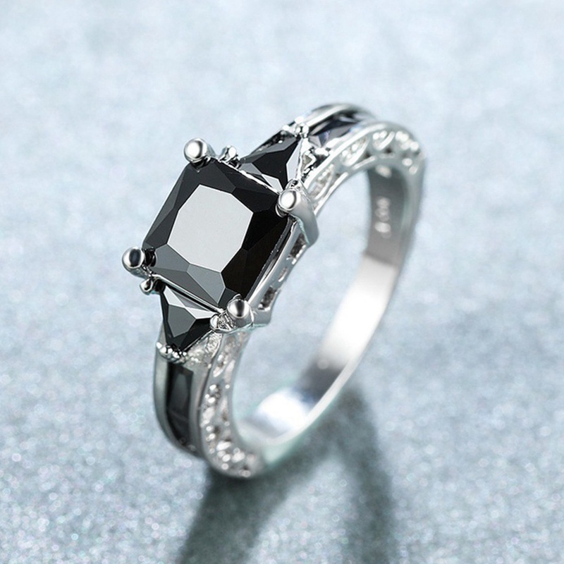 Cincin 925 Sterling Silver Hias Sapphire Hitam Gaya Princess Untuk Wanita