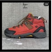 SEPATU OUTDOOR LECAF