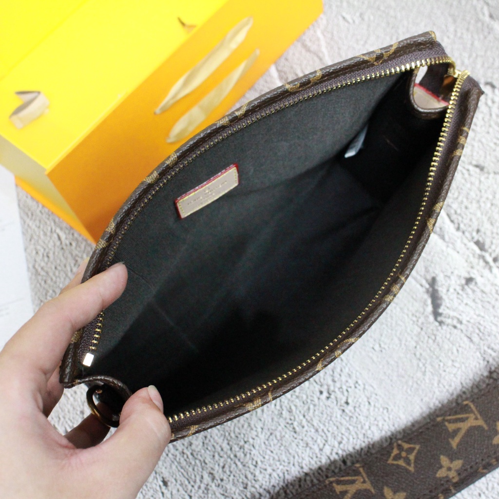 L¤uis Vuitton Clutch 1811  (FreeDustBag+BubbleWrap)