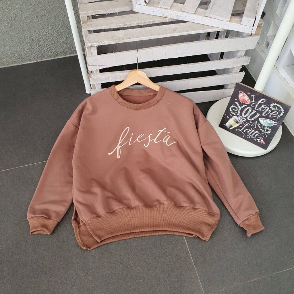 Sweatshirt Bordir Fiesta Sweater Motif Lettering Simple