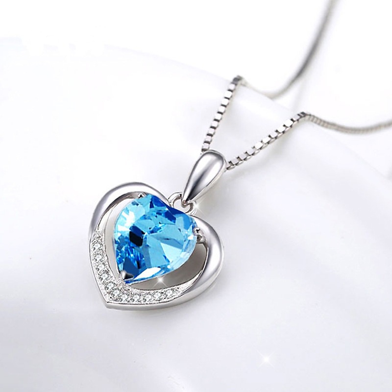 [Ready Stock]Fashion Elegant Love Blue Crystal Pendant Necklace