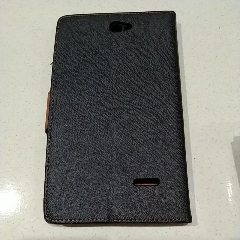 Flipcase Advan T1J