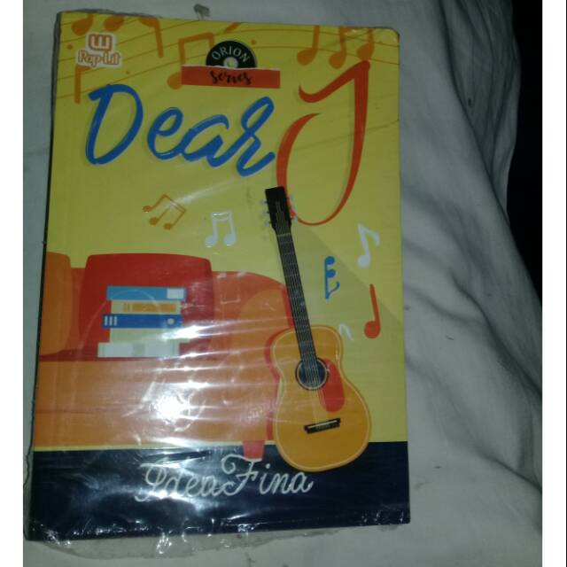 Preloved novel wattpad - Dear J