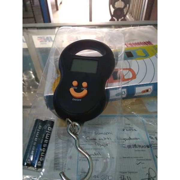 Timbangan gantung digital 10kg