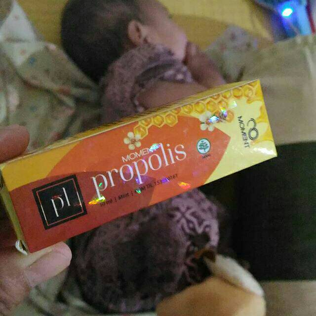 Moment propolis