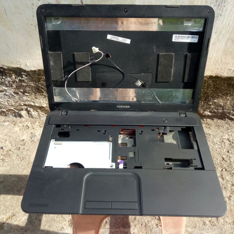 Casing Toshiba C800 Fullset Kokoh