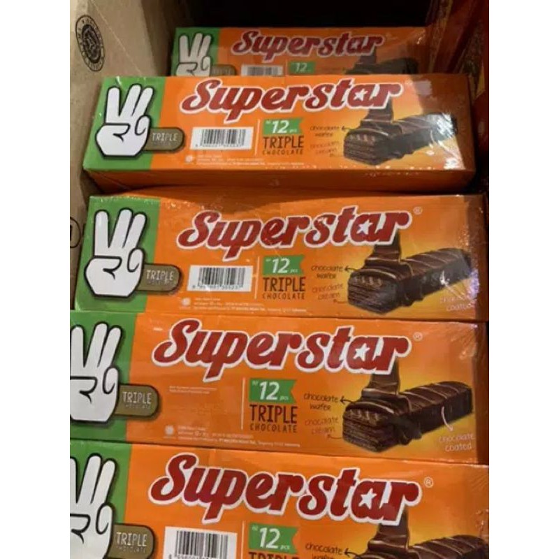 Superstar Wafer Coklat 12 x 16gr