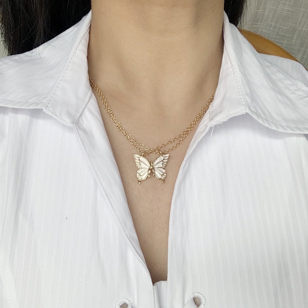 Kalung Choker Rantai Emas Dengan Liontin Kupu-Kupu Untuk Wanita