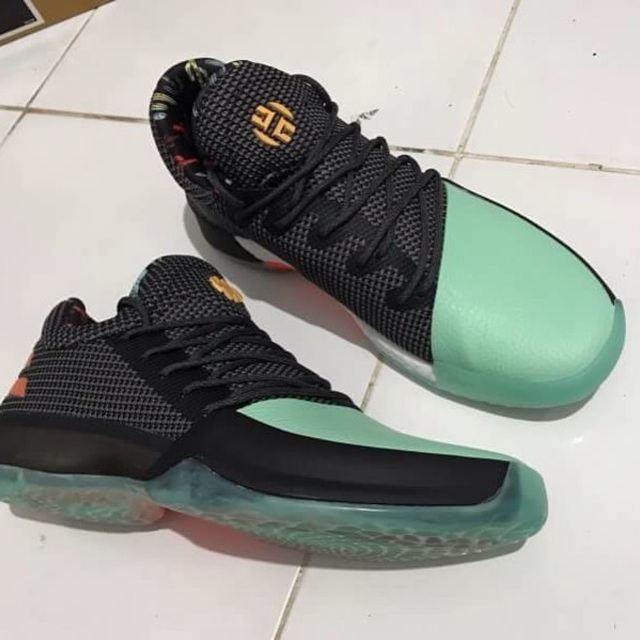 SEPATU BASKET ADIDAS HARDEN VOL 1 BLACK HREEN