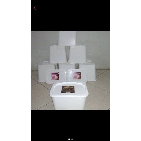 ember bekas ice cream 8liter